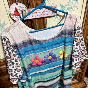 Source Unknown Multicolor Striped Floral Tunic